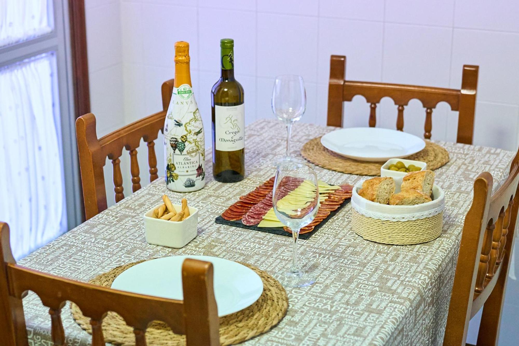 Apartment Terraza, 20min Playas, Lavadora & Secadora, X2 Parking Pontevedra